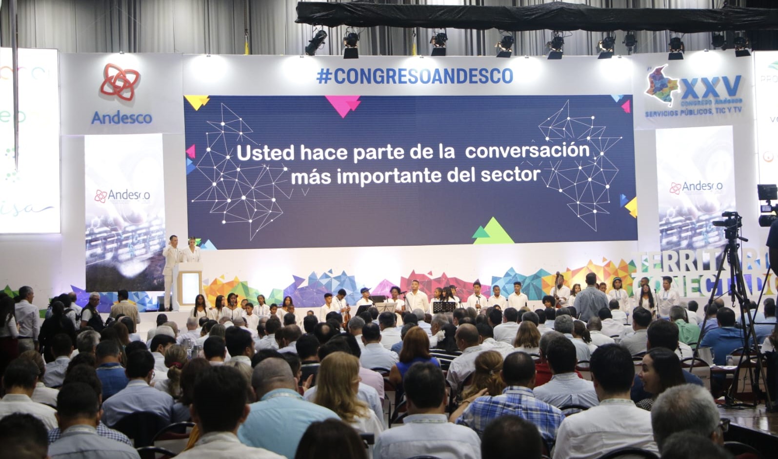 Control preventivo, gobernanza del agua, basuras cero y aprovechamiento de residuos: temas tratados por superintendentes delegados en Congreso de Andesco 
