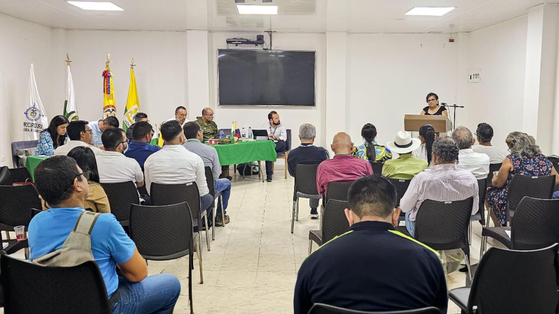Mesa de trabajo que busca resolver las dificultades en la prestación del servicio de energía que se han venido presentando en el departamento de Vichada