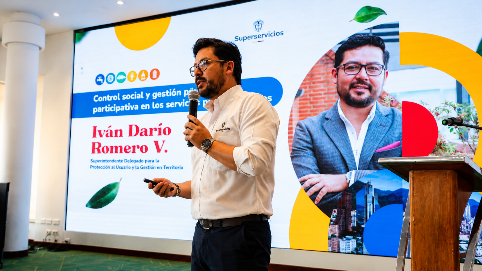 Conmemoración de Día de los Usuarios y los Vocales de Control