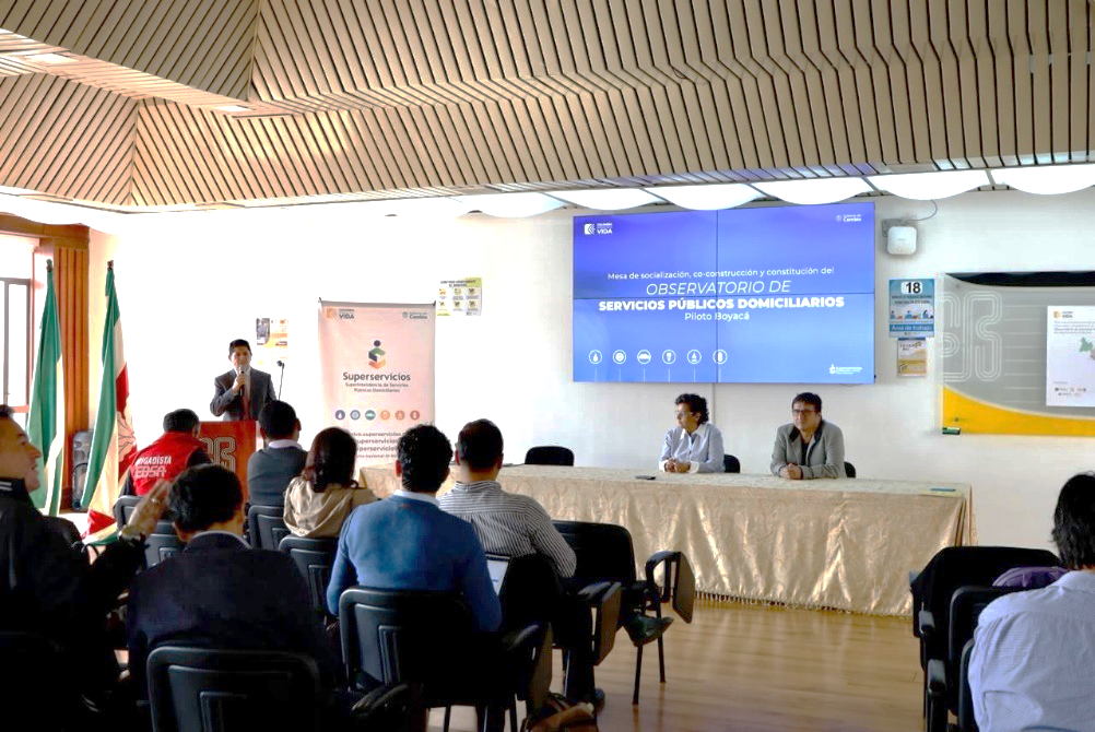 Asistentes departamento piloto para la constitución del Observatorio de Servicios Públicos Domiciliarios