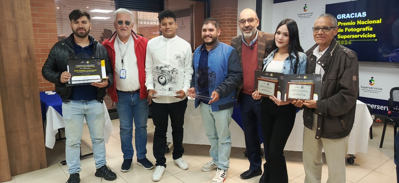 Ganadores del Premio Nacional de Fotografía Superservicios 2024