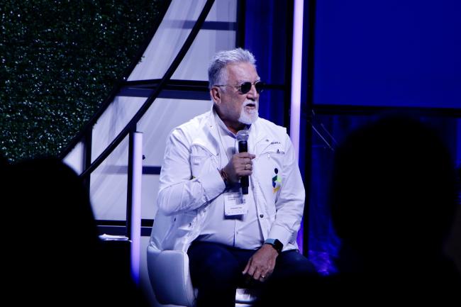 Superintendente Dagoberto Quiroga Collazos en el panel Tecnologías Emergentes