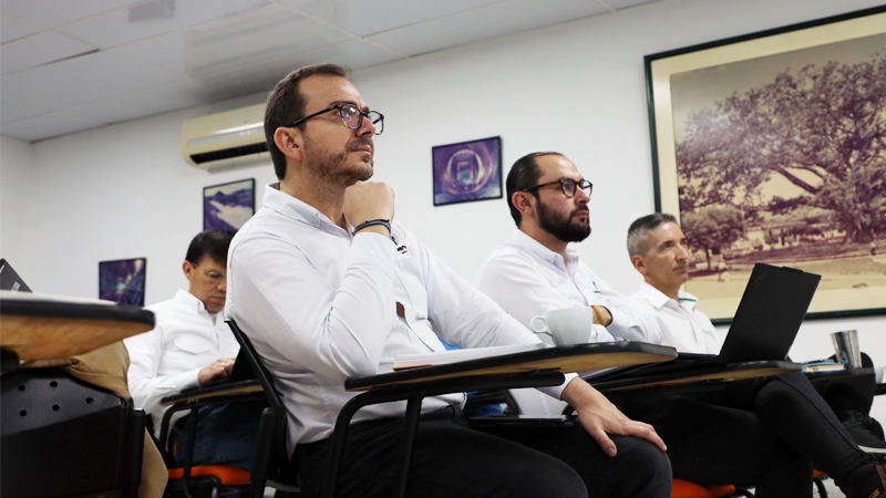 La Superservicios realizó inspección y vigilancia en la Central Hidroeléctrica de Betania, en el Huila.